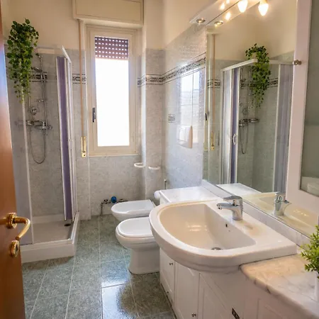 Bright Family With Balcony & Parking * Pallanza